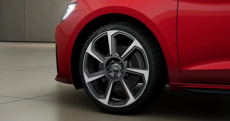 Audi A1 cena 163163 przebieg: 10, rok produkcji 2024 z Przasnysz małe 67
